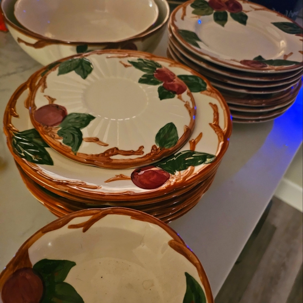 Rare Find! 1940s Antique set